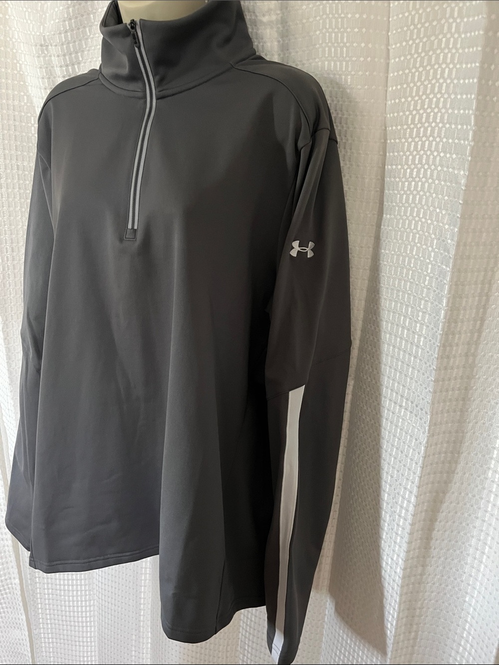 NWT Under Armour Women’s 2XL Gray 1/4 Zip Pullover Loose Fit Athletic Top - Picture 7 of 13